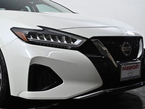 Used 2021 Nissan Maxima 3.5 SV w/ Floor Mat Group image 6