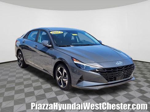 Certified 2023 Hyundai Elantra SEL w/ Convenience Package FWD image 1