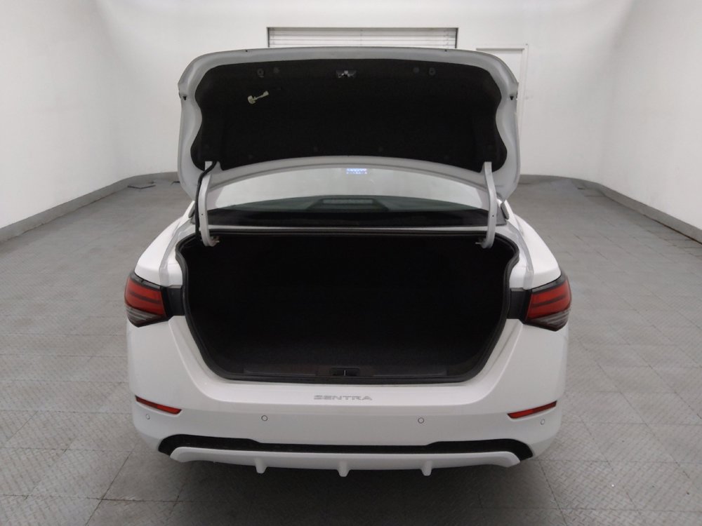 Used 2025 Nissan Sentra SV FWD image 29
