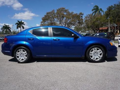 Used 2014 Dodge Avenger SE image 21