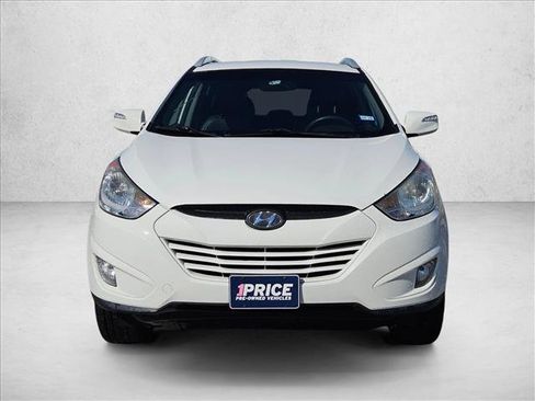 Used 2013 Hyundai Tucson GLS image 2