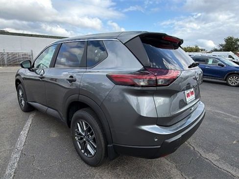 New 2026 Nissan Rogue S image 6