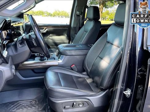 Used 2022 Chevrolet Silverado 1500 LT AWD/4WD image 24