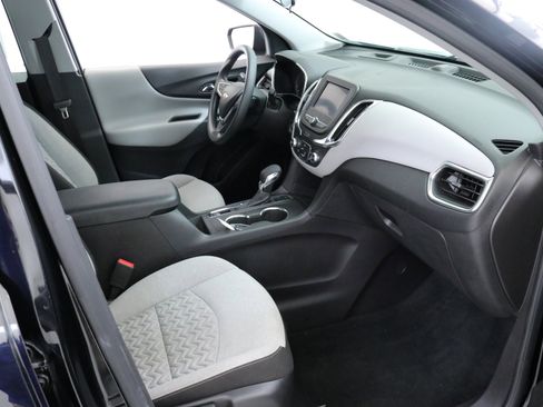 Used 2024 Chevrolet Equinox LS w/ LPO, Floor Liner Package image 28