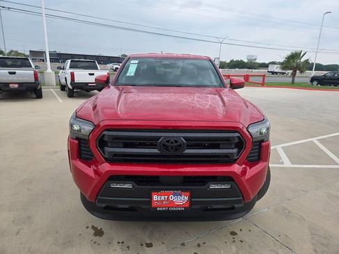 New 2026 Toyota Tacoma SR5 AWD/4WD image 2