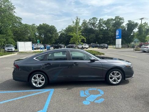 Used 2023 Honda Accord LX image 9