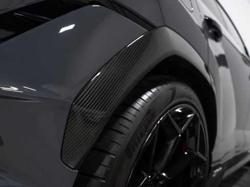 Used 2024 Lamborghini Urus Performante AWD/4WD image 26