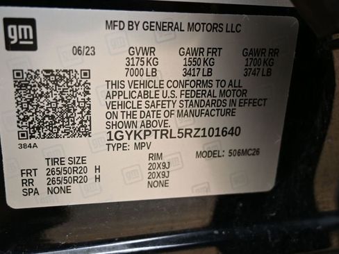 Used 2024 Cadillac Lyriq Sport AWD/4WD image 41