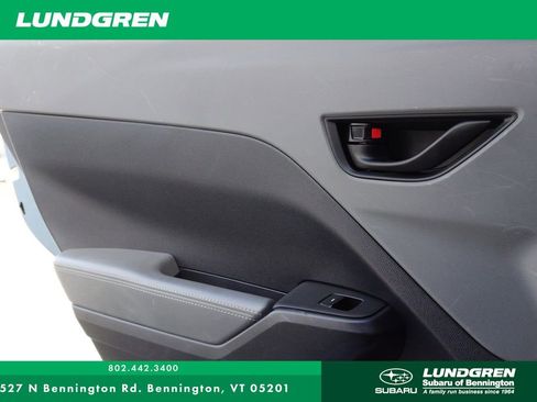Used 2024 Subaru Crosstrek 2.0i Premium image 21