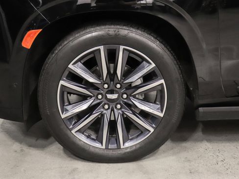 Certified 2023 Cadillac Escalade Sport Platinum AWD/4WD image 9