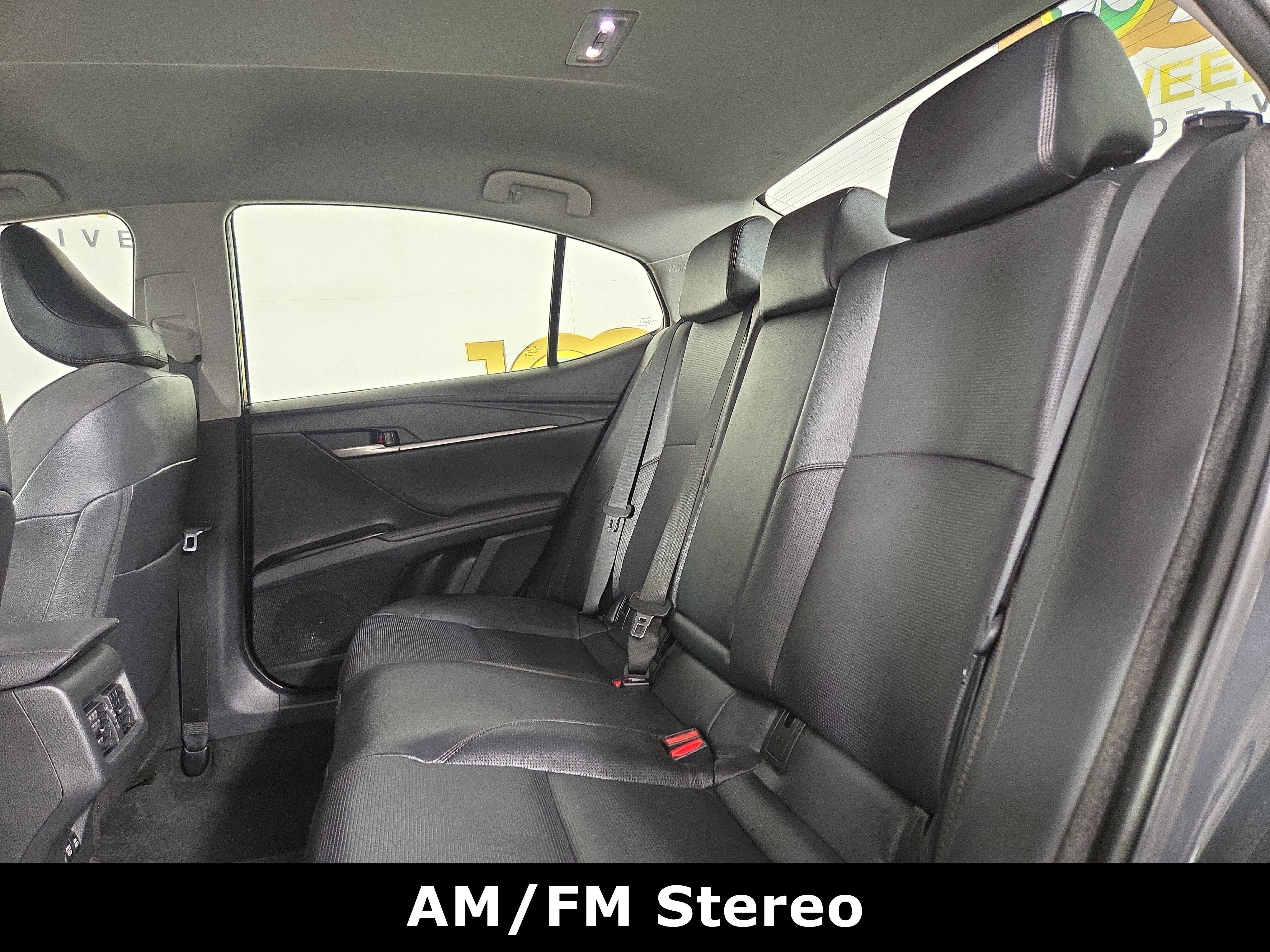 Used 2025 Toyota Camry XLE FWD image 11