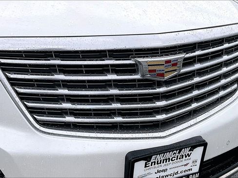 Used 2018 Cadillac XT5 Platinum image 28