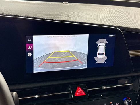 Certified 2023 Kia Niro Wave w/ Wave Preserve Package FWD image 18