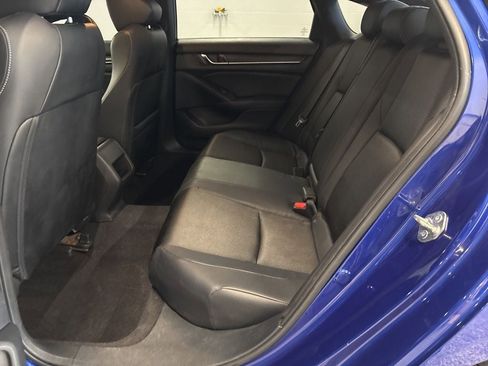 Used 2018 Honda Accord Sport image 28