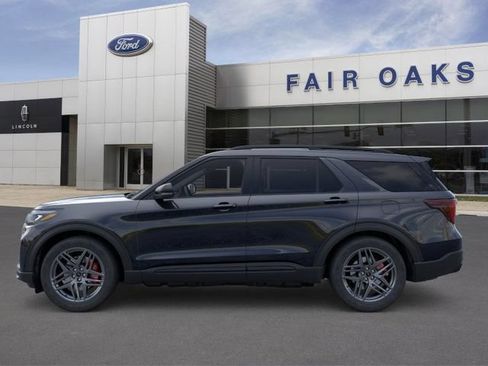 Used 2026 Ford Explorer ST w/ Sun And Sound Package AWD/4WD image 3
