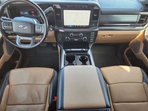 Certified 2024 Ford F250 Lariat w/ Chrome Package image 25