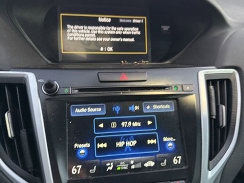 Used 2016 Acura TLX image 8