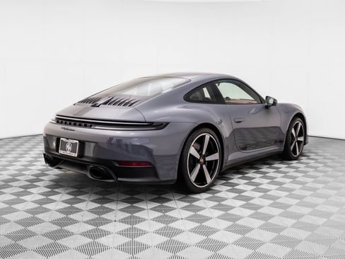 Certified 2025 Porsche 911 Carrera image 8