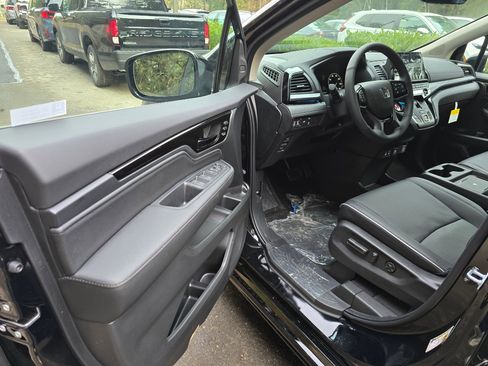 New 2026 Honda Odyssey Elite image 22