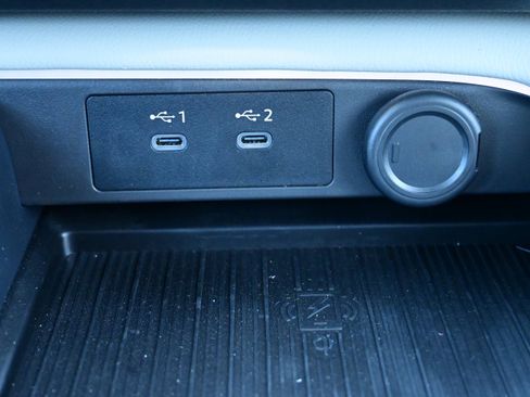 New 2026 Nissan Sentra SL w/ Floor Mat Package FWD image 28