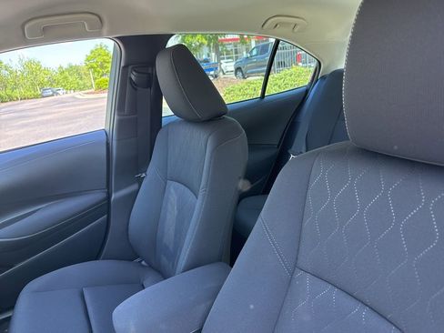 Used 2026 Toyota Corolla LE image 8