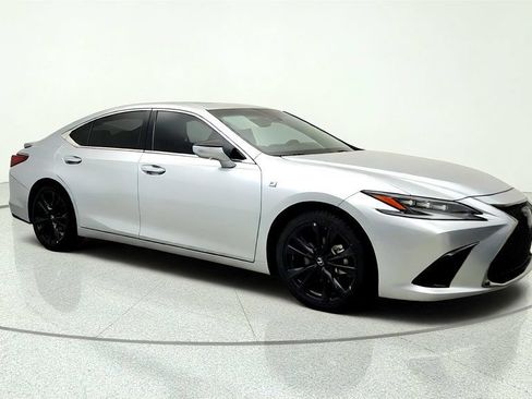 Used 2024 Lexus ES 350 F Sport w/ Accessory Package (Z2) FWD image 3