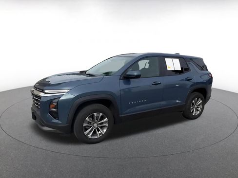 Used 2025 Chevrolet Equinox LT image 8