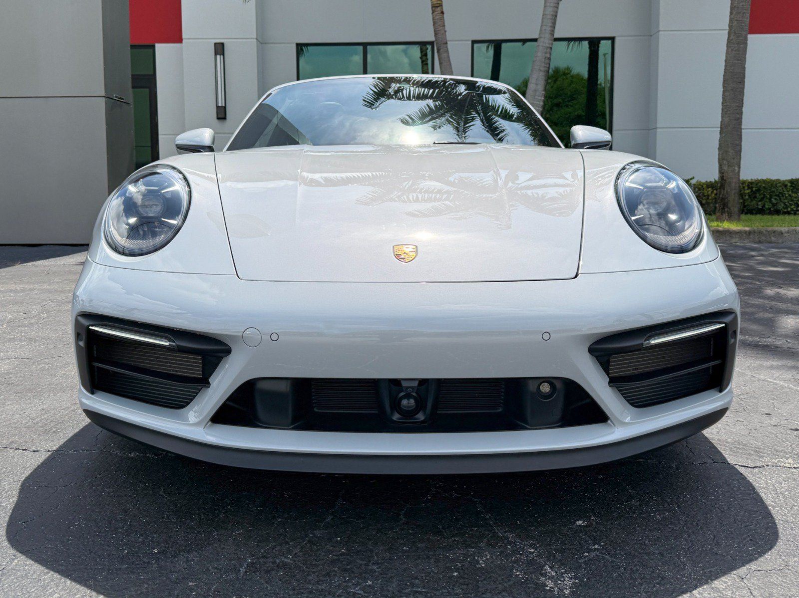 Used 2024 Porsche 911 Targa 4 GTS AWD/4WD image 18