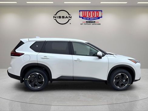 New 2026 Nissan Rogue SV w/ Cold Weather Package AWD/4WD image 2