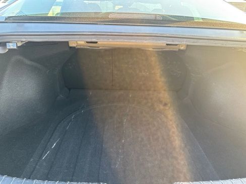 Used 2025 Hyundai Elantra SEL FWD image 31