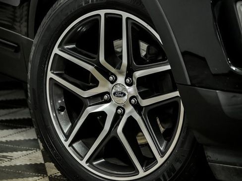 Used 2017 Ford Explorer Sport w/ Equipment Group 401A image 3