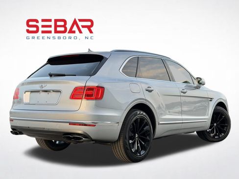 Used 2019 Bentley Bentayga AWD/4WD image 60