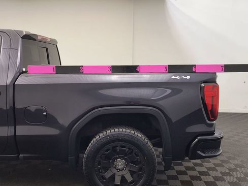 Used 2022 GMC Sierra 1500 SLT w/ SLT Convenience Package AWD/4WD image 20
