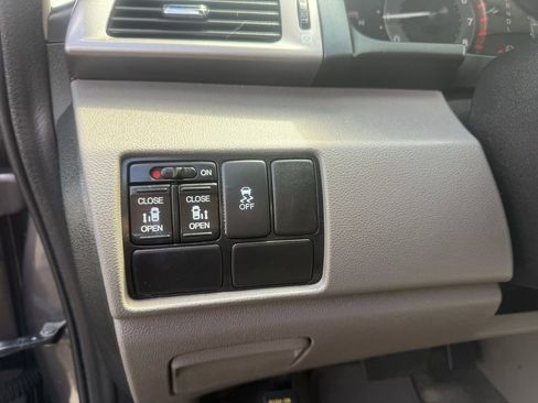 Used 2015 Honda Odyssey EX image 14
