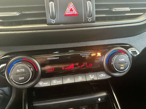 Certified 2023 Kia Forte GT-Line w/ GT-Line Premium Package FWD image 19