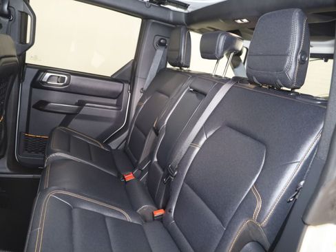 Used 2024 Ford Bronco Badlands AWD/4WD image 37