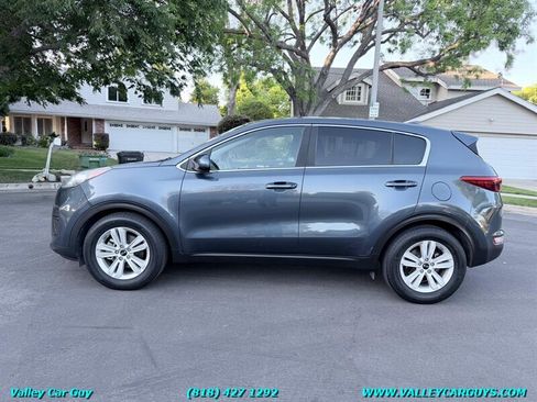 Used 2018 Kia Sportage LX image 8