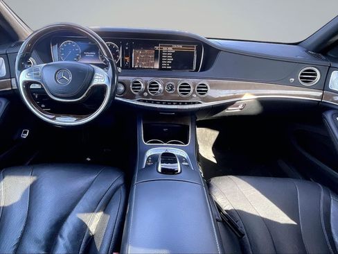 Used 2015 Mercedes-Benz S 550 Sedan image 16