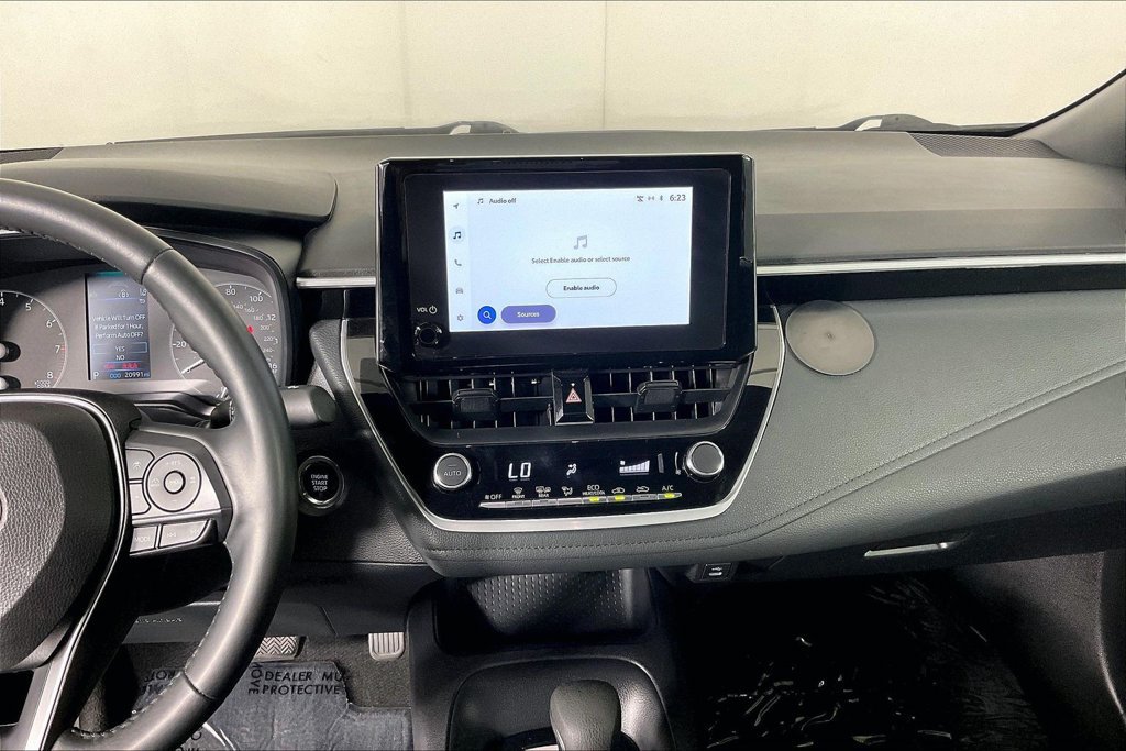 Used 2024 Toyota Corolla SE FWD image 8