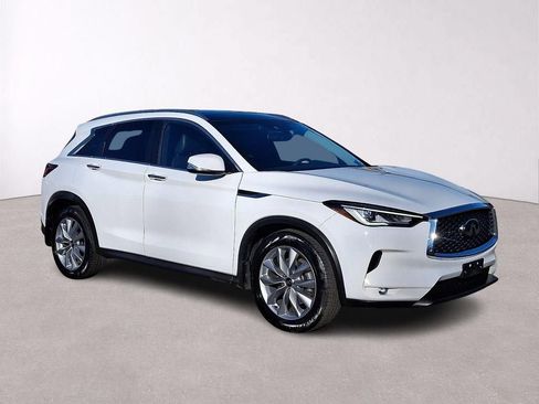 Used 2022 INFINITI QX50 Luxe AWD/4WD image 1
