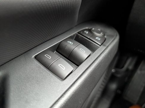 New 2026 Chevrolet Equinox EV RS image 16