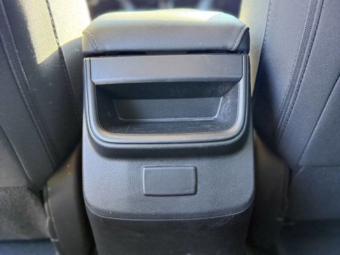 Used 2021 Subaru Outback image 14