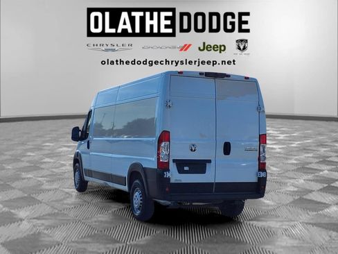 Used 2026 RAM ProMaster 2500 w/ Convenience Group FWD image 5