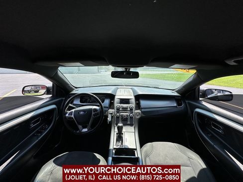 Used 2015 Ford Taurus SEL image 23