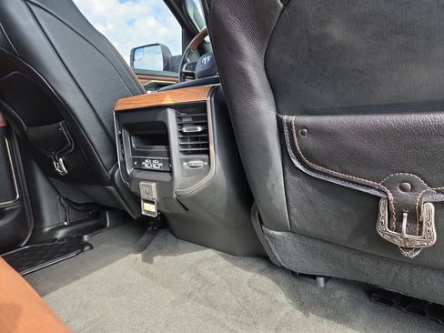 Used 2022 RAM 1500 Limited w/ Trailer Tow Group AWD/4WD image 38