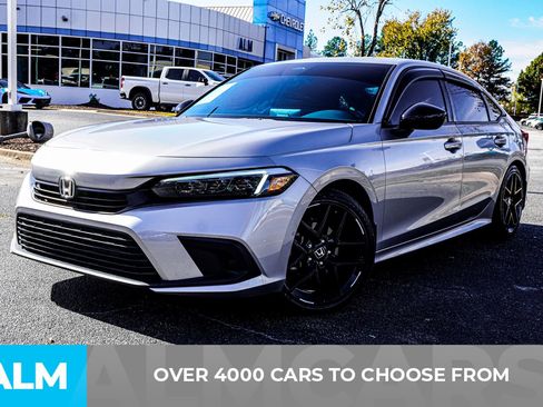 Used 2023 Honda Civic Sport image 3