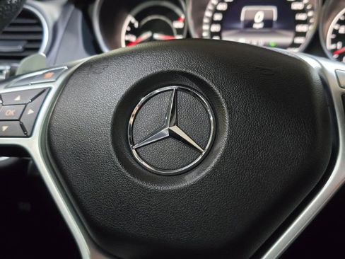 Used 2013 Mercedes-Benz C 63 AMG Coupe image 22