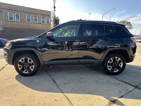 Used 2018 Jeep Compass Trailhawk w/ Leather Interior Group AWD/4WD image 8