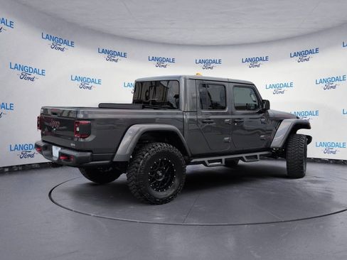 Used 2024 Jeep Gladiator Rubicon AWD/4WD image 4