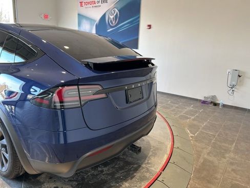 Used 2024 Tesla Model X AWD/4WD image 5